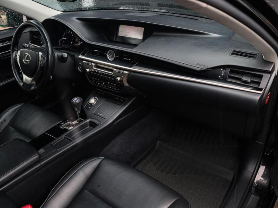 Lexus ES VI Москва  - изображение 8
