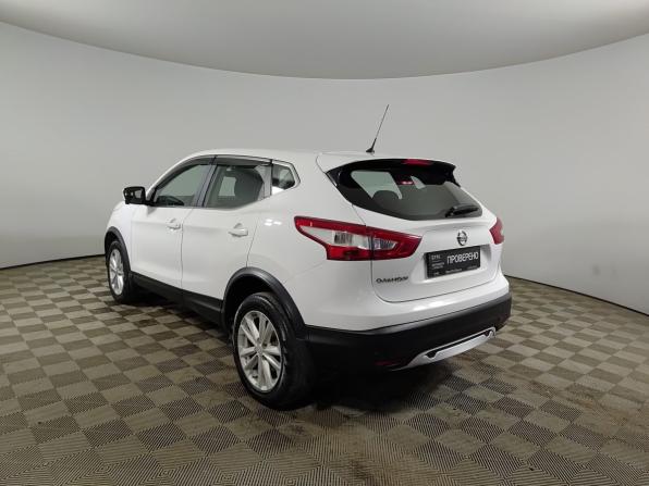 Nissan Qashqai II с пробегом 2016 года, цена 1 580 000 рублей, 175000 км, внедорожник, Автокод Объявления