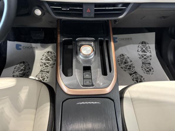 Haval Jolion I с пробегом 2023 года, цена 1 864 000 рублей, 22743 км, внедорожник, Автокод Объявления