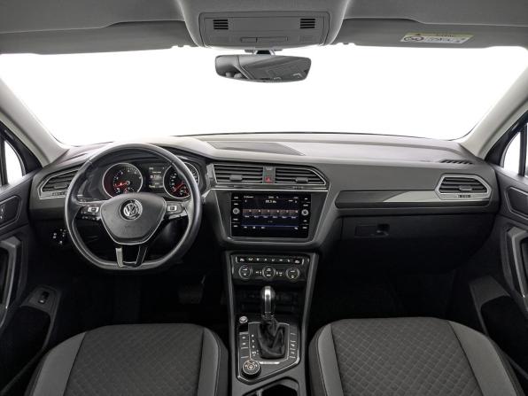 Volkswagen Tiguan II с пробегом 2018 года, цена 2 550 000 рублей, 115740 км, внедорожник, Автокод Объявления
