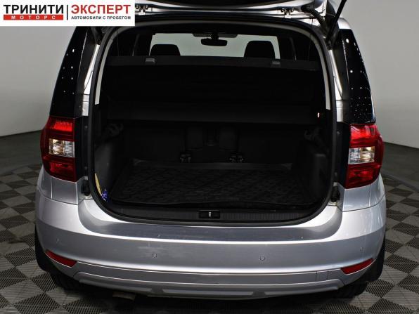 Skoda Yeti I Рестайлинг с пробегом 2017 года, цена 1 297 000 рублей, 216144 км, внедорожник, Автокод Объявления