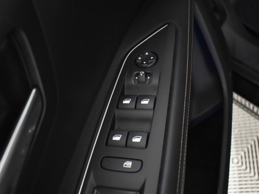Peugeot 3008 II Санкт-Петербург  - изображение 22
