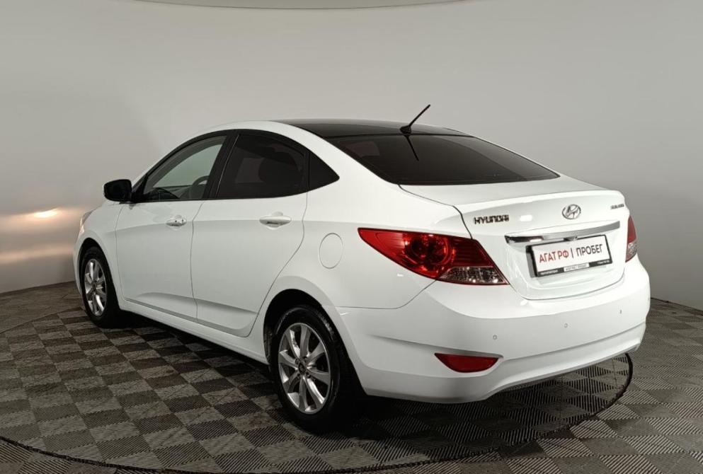 Hyundai Solaris I Волгоград  - изображение 5