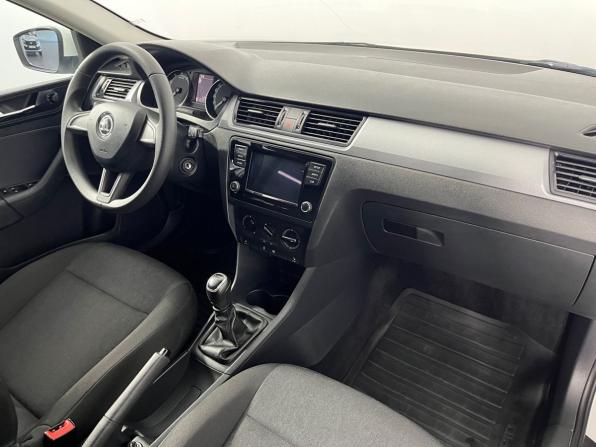 Skoda Rapid I Рестайлинг с пробегом 2019 года, цена 1 339 000 рублей, 117692 км, лифтбек, Автокод Объявления