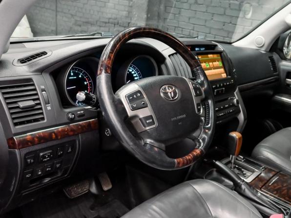 Toyota Land Cruiser 200 Series с пробегом 2010 года, цена 3 050 000 рублей, 298564 км, внедорожник, Автокод Объявления