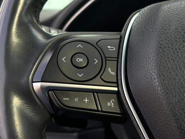 Toyota Avalon V с пробегом 2022 года, цена 3 340 000 рублей, 55547 км, седан, Автокод Объявления