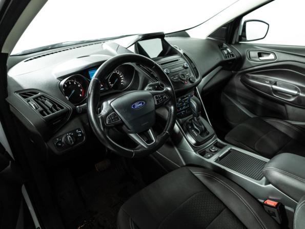 Ford Kuga II Рестайлинг с пробегом 2018 года, цена 1 499 585 рублей, 229087 км, внедорожник, Автокод Объявления