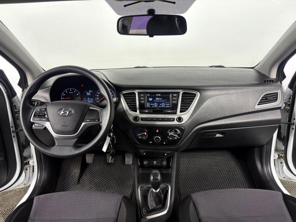 Hyundai Solaris II Рестайлинг с пробегом 2021 года, цена 1 310 000 рублей, 100049 км, седан, Автокод Объявления