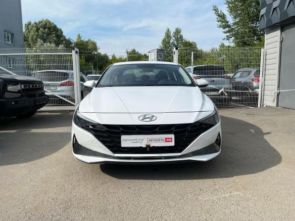 Hyundai Elantra VII (CN7) с пробегом 2022 года, цена 2 070 300 рублей, 42000 км, седан, Автокод Объявления