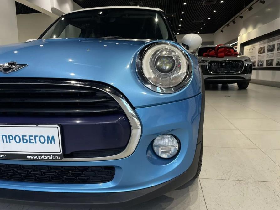 Mini Hatch III (F55/F56) Москва  - изображение 9