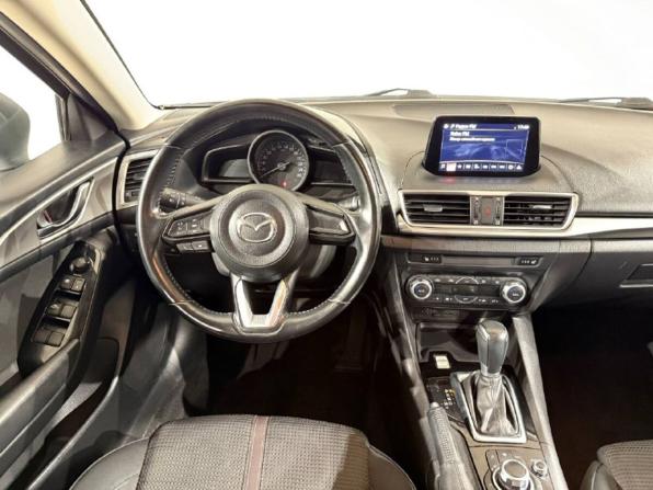 Mazda 3 III (BM) Рестайлинг с пробегом 2018 года, цена 1 550 000 рублей, 102468 км, хэтчбек, Автокод Объявления
