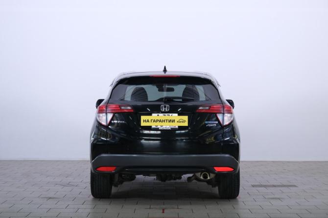 Honda Vezel I с пробегом 2014 года, цена 1 569 000 рублей, 215000 км, внедорожник, Автокод Объявления