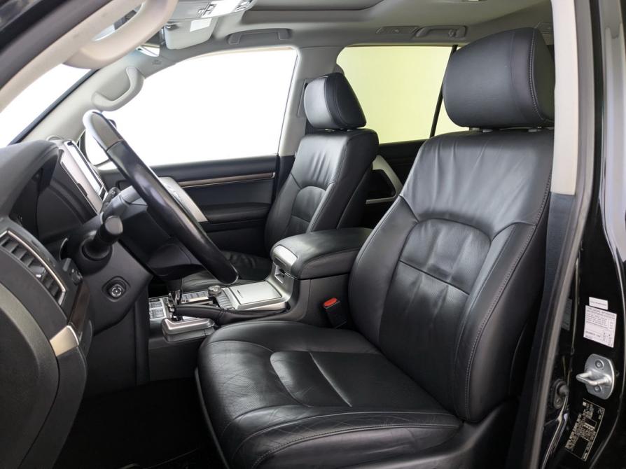 Toyota Land Cruiser 200 Series Рестайлинг 2 Москва  - изображение 25