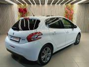 Peugeot 208 I Уфа  - изображение 19