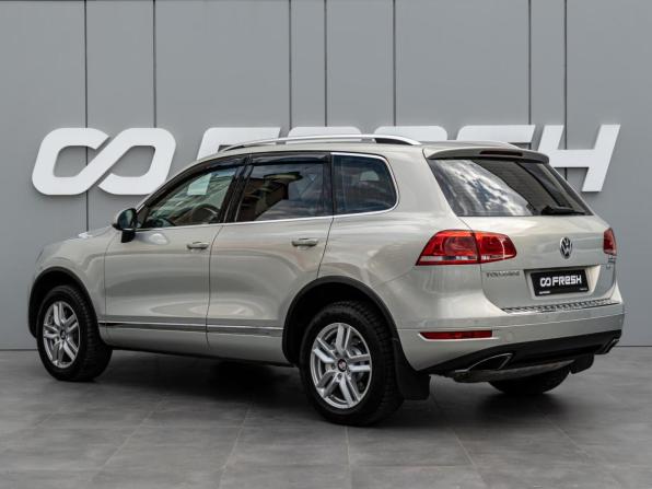 Volkswagen Touareg II с пробегом 2012 года, цена 1 860 000 рублей, 254571 км, внедорожник, Автокод Объявления
