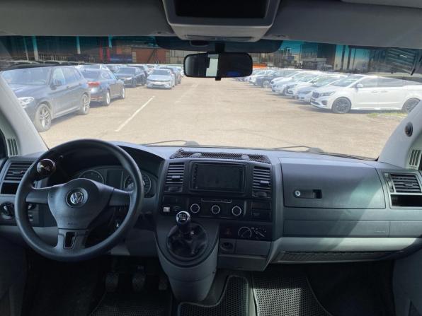 Volkswagen Transporter T5 Рестайлинг с пробегом 2010 года, цена 1 250 000 рублей, 302746 км, минивэн, Автокод Объявления