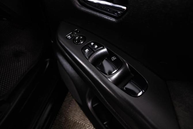 Nissan Serena V (C27) с пробегом 2017 года, цена 2 239 000 рублей, 154258 км, минивэн, Автокод Объявления