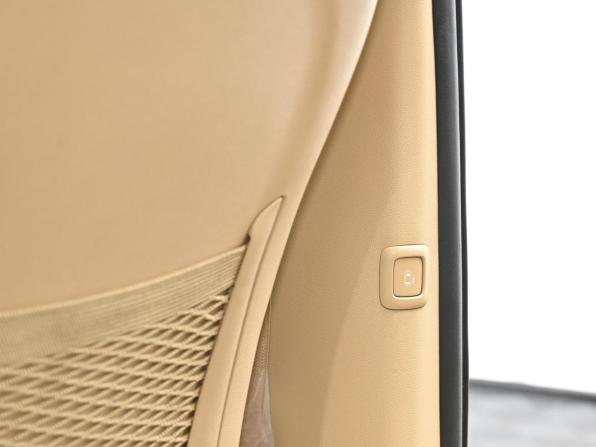 Kia Carnival III с пробегом 2019 года, цена 2 299 000 рублей, 193000 км, минивэн, Автокод Объявления