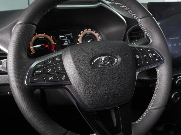 Lada (ВАЗ) Vesta I Рестайлинг (NG) с пробегом 2025 года, цена 1 777 000 рублей, 9908 км, седан, Автокод Объявления