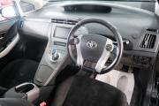 Toyota Prius III Рестайлинг (XW30) Омск  - изображение 38