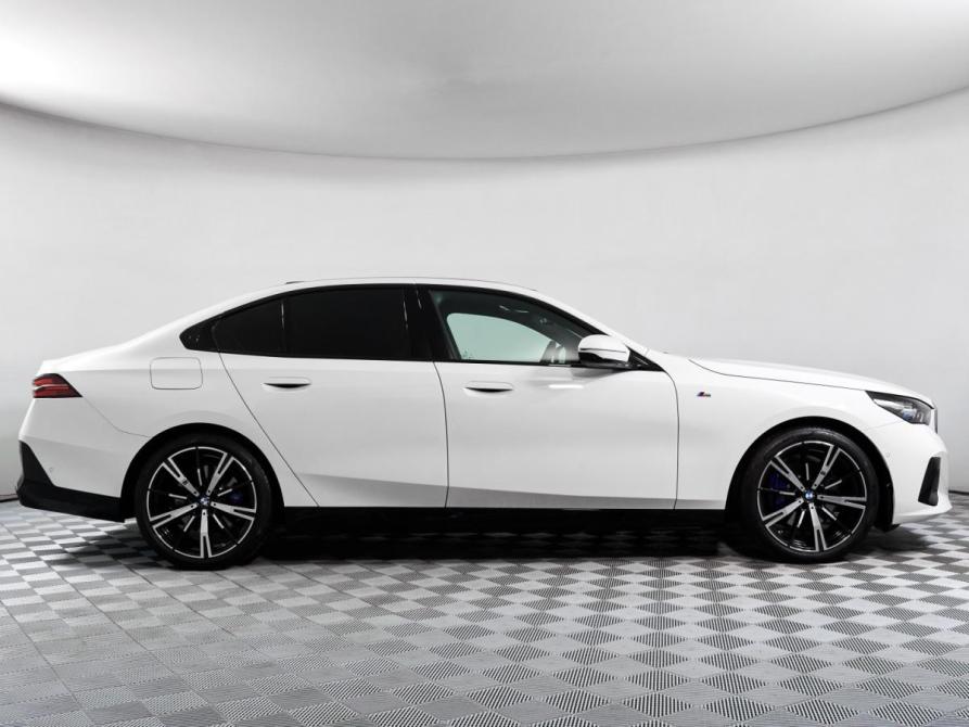 BMW 5 серии VIII (G60/G61/G68) Москва  - изображение 4