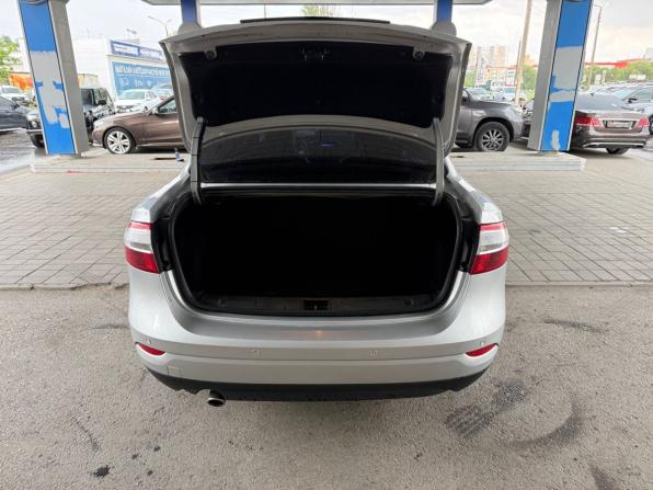 Renault Fluence I Рестайлинг с пробегом 2013 года, цена 699 000 рублей, 192400 км, седан, Автокод Объявления