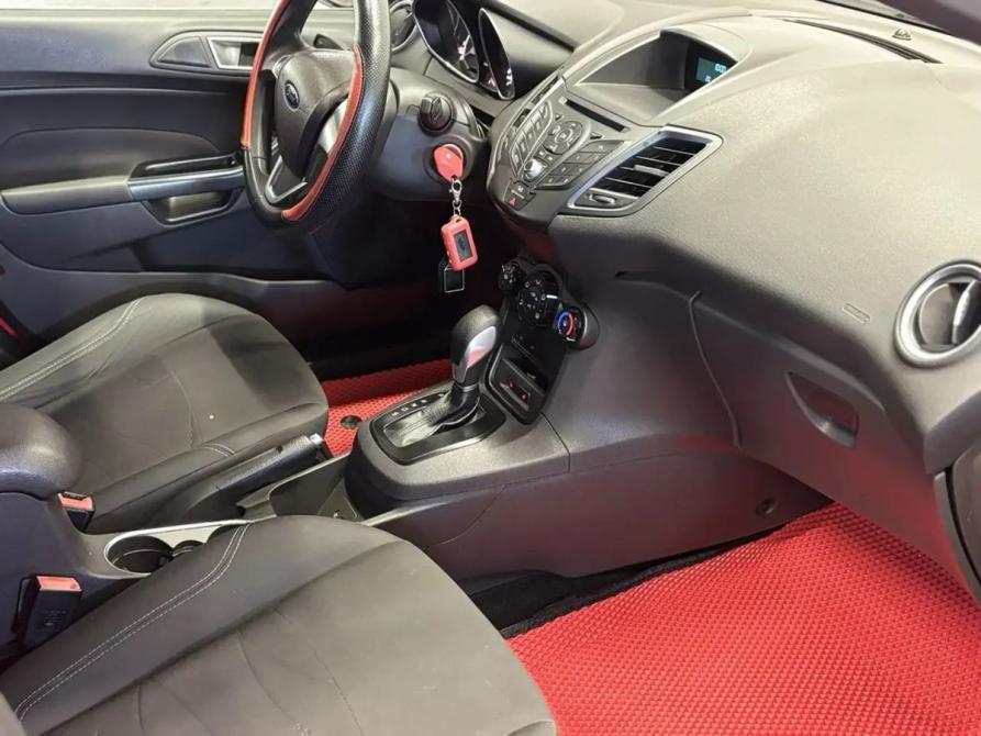 Ford Fiesta Mk6 Рестайлинг Саратов  - изображение 8