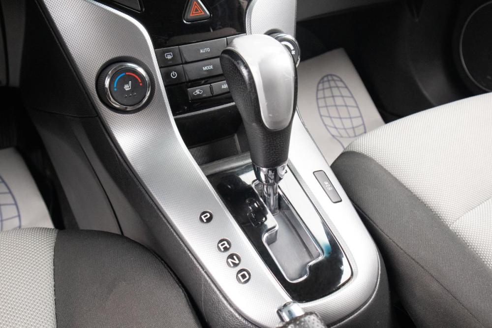 Chevrolet Cruze I Оренбург  - изображение 13