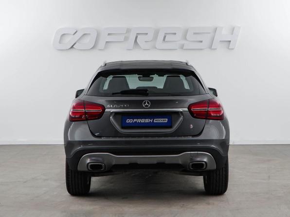 Mercedes-Benz GLA I (X156) Рестайлинг с пробегом 2019 года, цена 2 970 111 рублей, 41944 км, внедорожник, Автокод Объявления