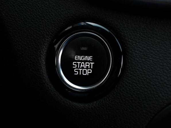 Kia Sorento III Prime Рестайлинг с пробегом 2018 года, цена 2 699 000 рублей, 193979 км, внедорожник, Автокод Объявления