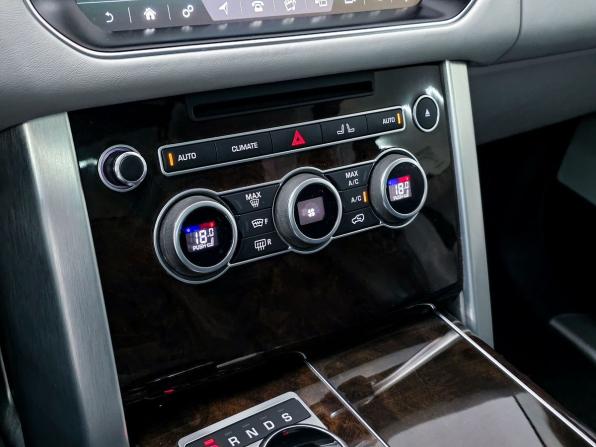 Land Rover Range Rover IV с пробегом 2017 года, цена 6 000 000 рублей, 143855 км, внедорожник, Автокод Объявления
