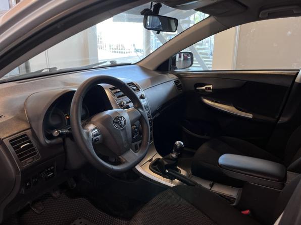 Toyota Corolla X (E140 E150) Рестайлинг с пробегом 2011 года, цена 680 000 рублей, 374920 км, седан, Автокод Объявления