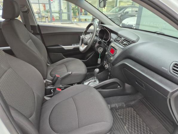 Kia Rio III с пробегом 2013 года, цена 895 000 рублей, 117204 км, хэтчбек, Автокод Объявления