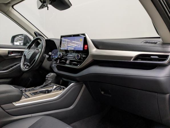 Toyota Highlander IV (XU70) с пробегом 2024 года, цена 5 150 000 рублей, 37779 км, внедорожник, Автокод Объявления