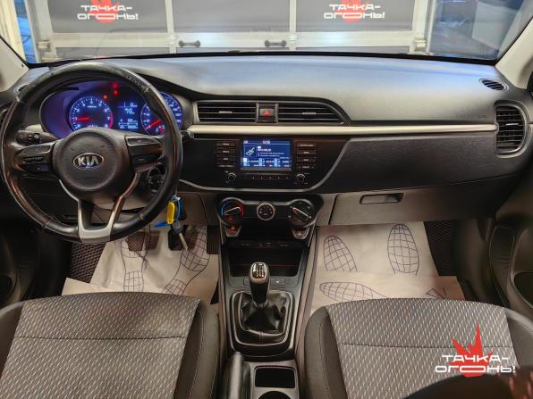 Kia Rio IV с пробегом 2017 года, цена 988 000 рублей, 198000 км, седан, Автокод Объявления