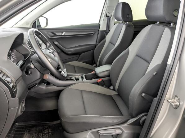 Skoda Karoq I с пробегом 2021 года, цена 2 575 000 рублей, 59380 км, внедорожник, Автокод Объявления