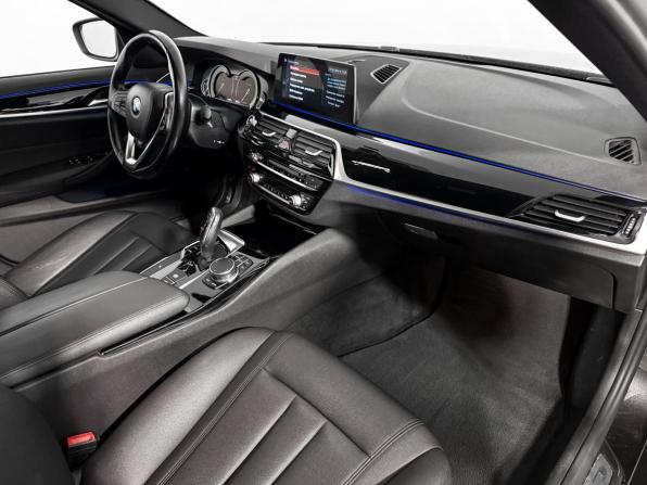 BMW 5 серии VII (G30/G31/G38) с пробегом 2017 года, цена 3 290 000 рублей, 144867 км, седан, Автокод Объявления
