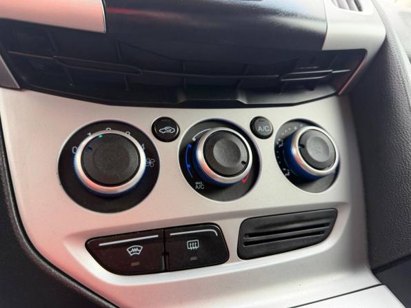 Ford Focus III с пробегом 2012 года, цена 595 000 рублей, 275238 км, хэтчбек, Автокод Объявления
