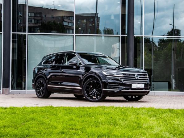 Volkswagen Touareg III с пробегом 2018 года, цена 4 680 000 рублей, 110354 км, внедорожник, Автокод Объявления