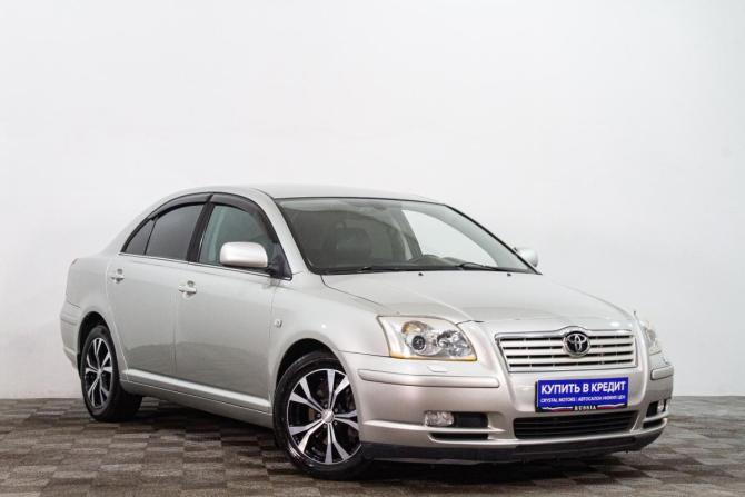 Toyota Avensis II
