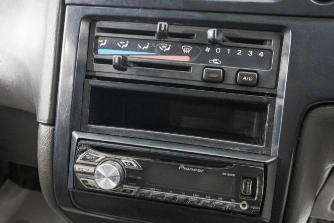 Nissan Expert с пробегом 2002 года, цена 349 000 рублей, 329000 км, универсал, Автокод Объявления