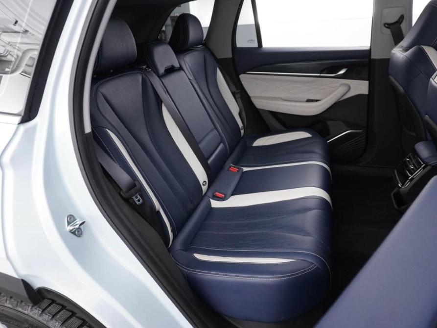 Geely Monjaro I Москва  - изображение 7