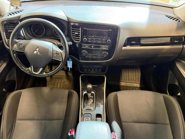 Mitsubishi Outlander III Рестайлинг 2 с пробегом 2018 года, цена 1 975 000 рублей, 97526 км, внедорожник, Автокод Объявления