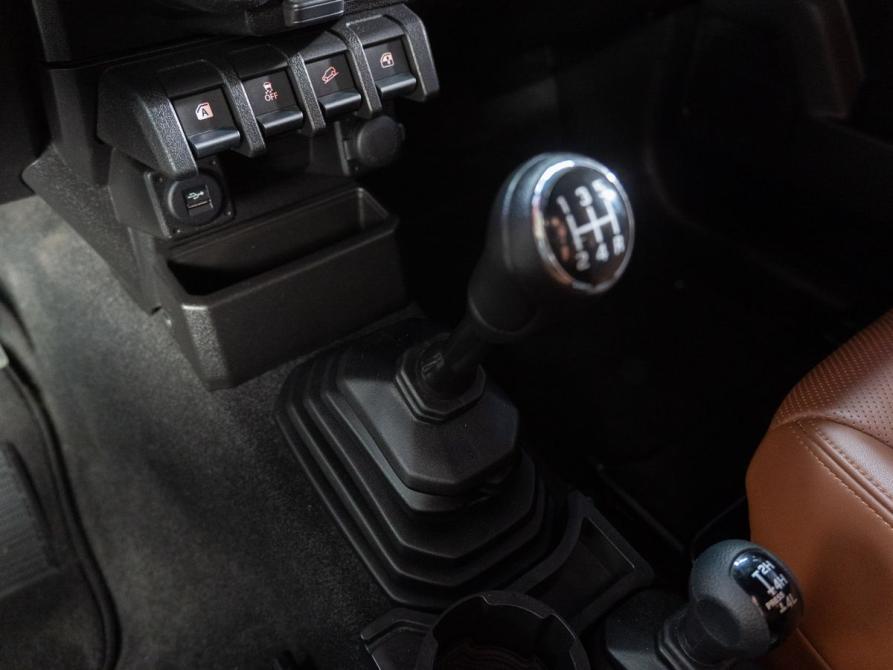 Suzuki Jimny IV Тюмень  - изображение 11
