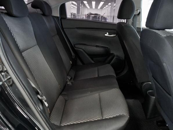 Kia Rio IV с пробегом 2018 года, цена 1 100 000 рублей, 88552 км, седан, Автокод Объявления