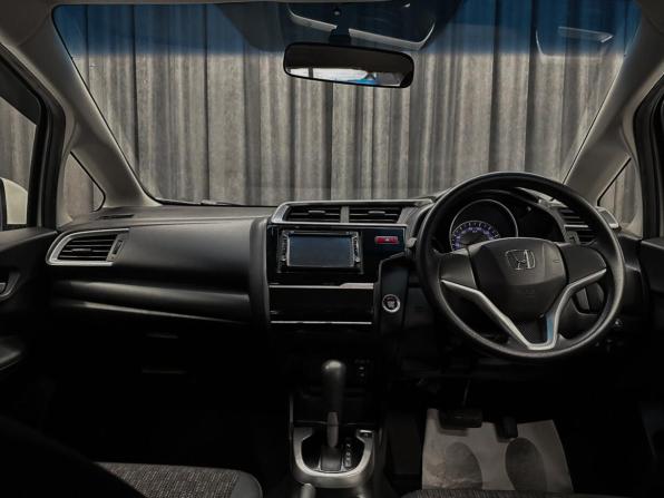 Honda Fit III с пробегом 2015 года, цена 899 000 рублей, 157000 км, хэтчбек, Автокод Объявления
