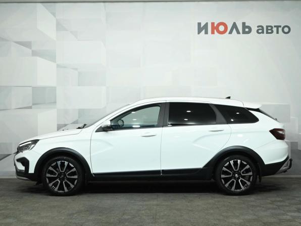 Lada (ВАЗ) Vesta I Рестайлинг (NG) с пробегом 2024 года, цена 1 550 000 рублей, 57892 км, универсал, Автокод Объявления