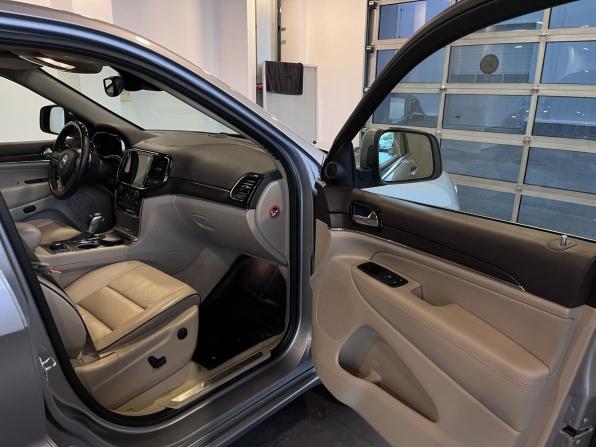 Jeep Grand Cherokee IV (WK2) Рестайлинг с пробегом 2021 года, цена 5 000 000 рублей, 72671 км, внедорожник, Автокод Объявления