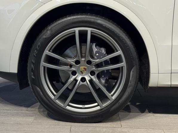 Porsche Cayenne III с пробегом 2022 года, цена 8 790 000 рублей, 62411 км, внедорожник, Автокод Объявления