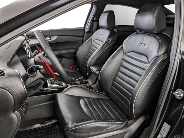 Kia Cerato IV с пробегом 2021 года, цена 1 945 000 рублей, 113820 км, седан, Автокод Объявления